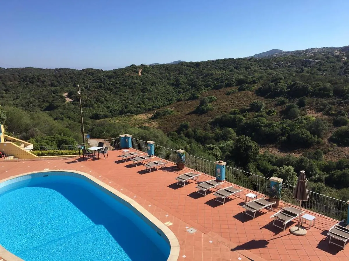 Aparthotel Vallemare Residence E Studios Cala Bitta