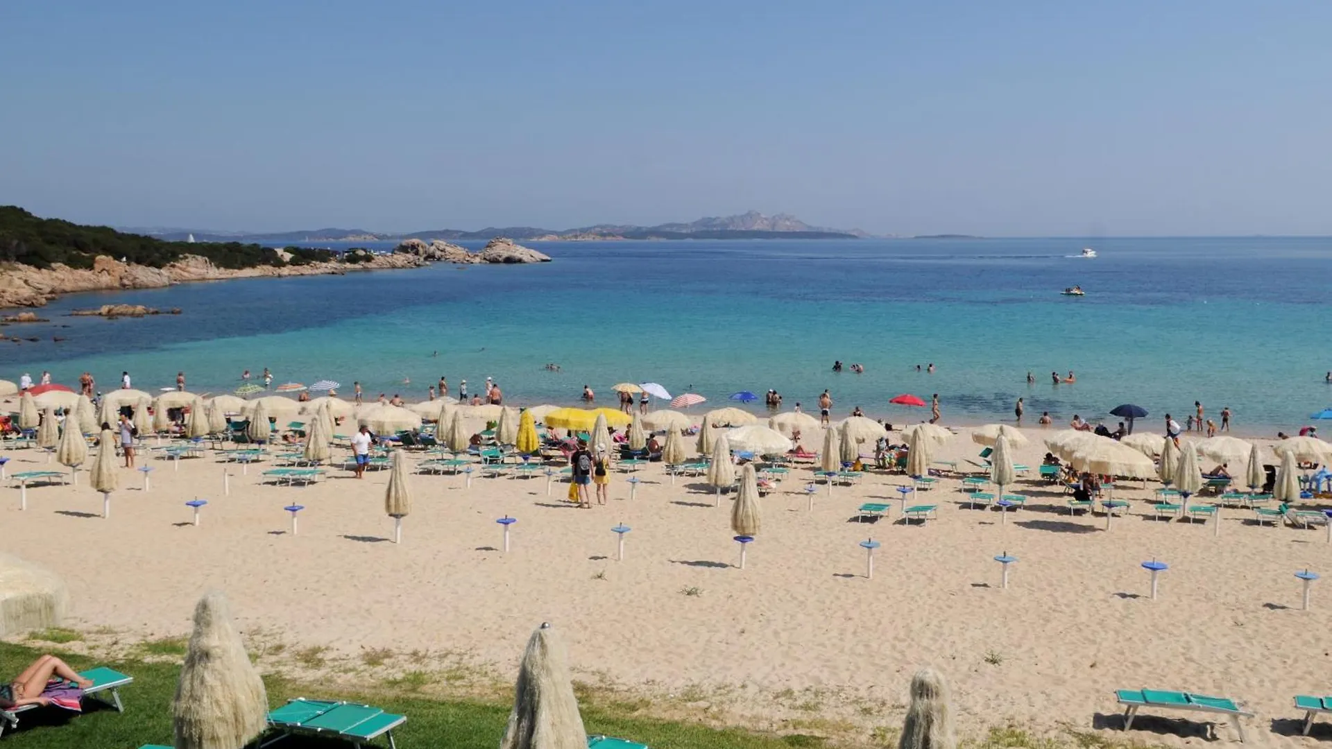 Vallemare Residence E Studios Cala Bitta 3*,