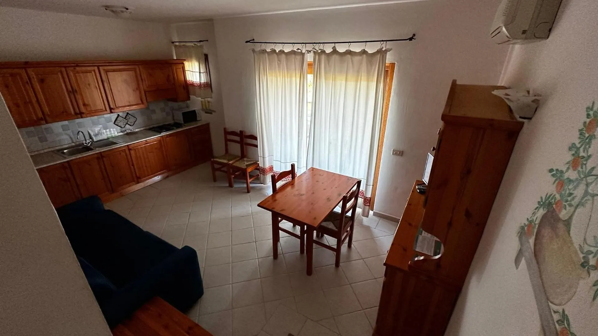 Aparthotel Vallemare Residence E Studios Cala Bitta