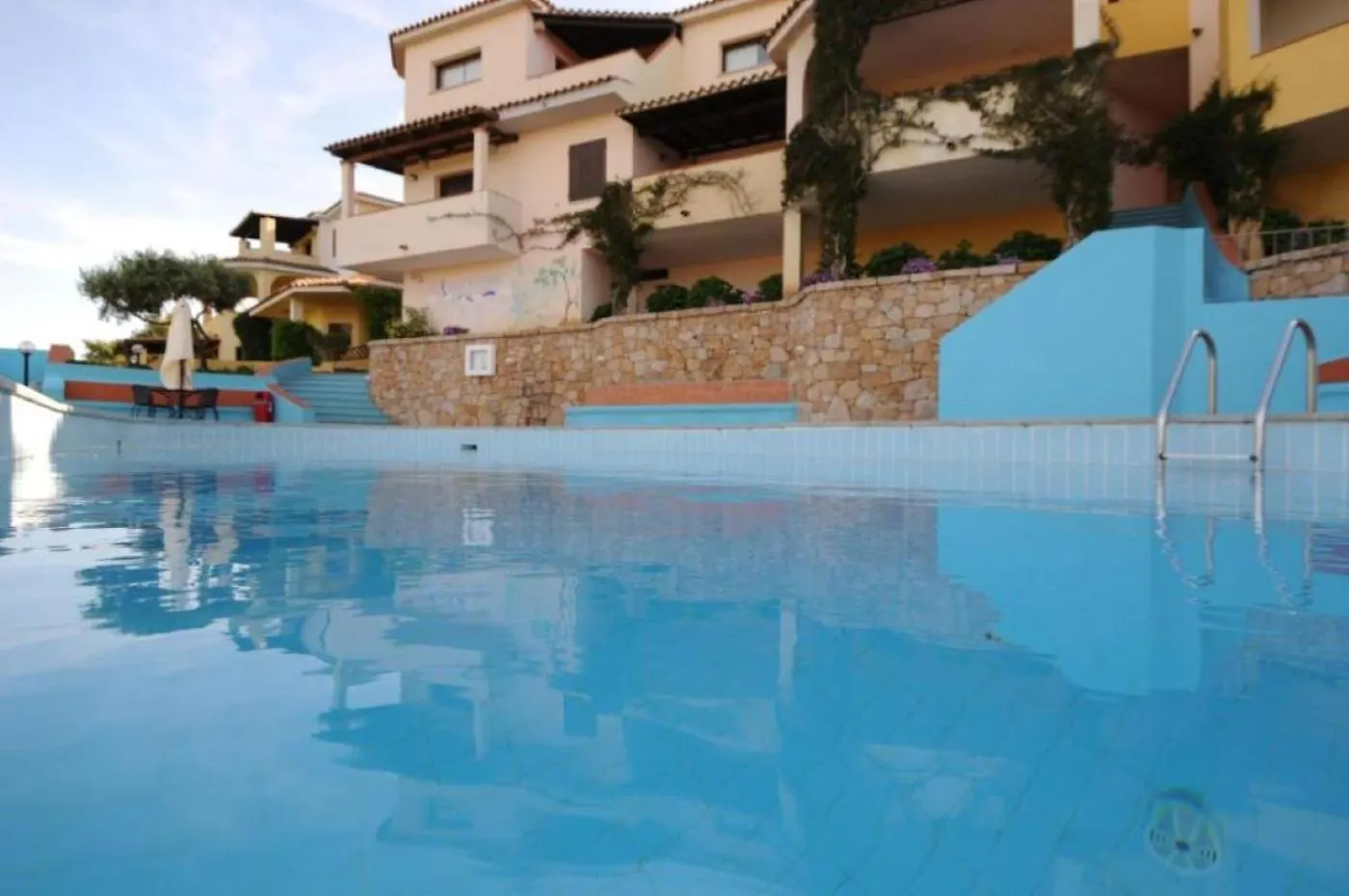 Vallemare Residence E Studios Cala Bitta 3*,